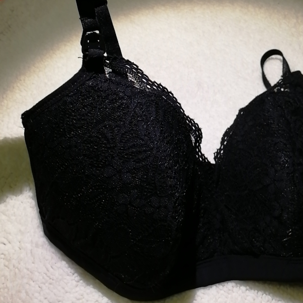 (3/$45) Like-new Motherhood Maternity nursing bra - Picture 3 of 9